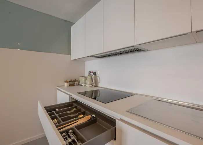 Wanderlust Сент Джулианс