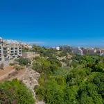 Wanderlust Saint Julian's